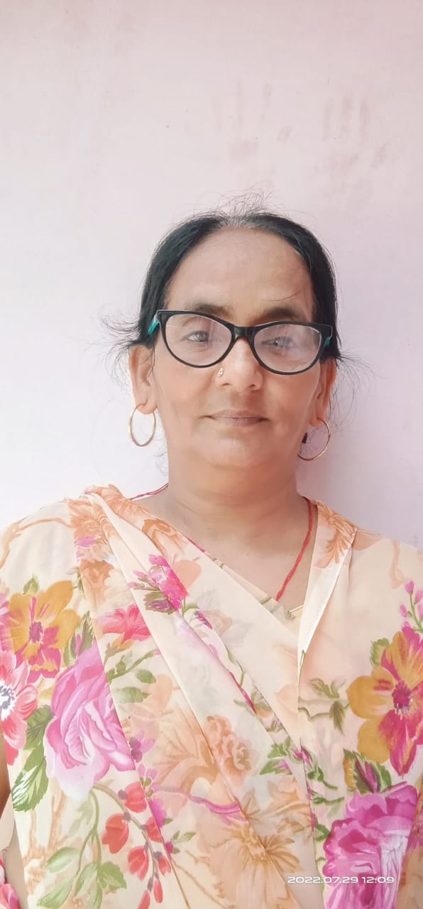 SMT SUNEETA SRIVASTAV